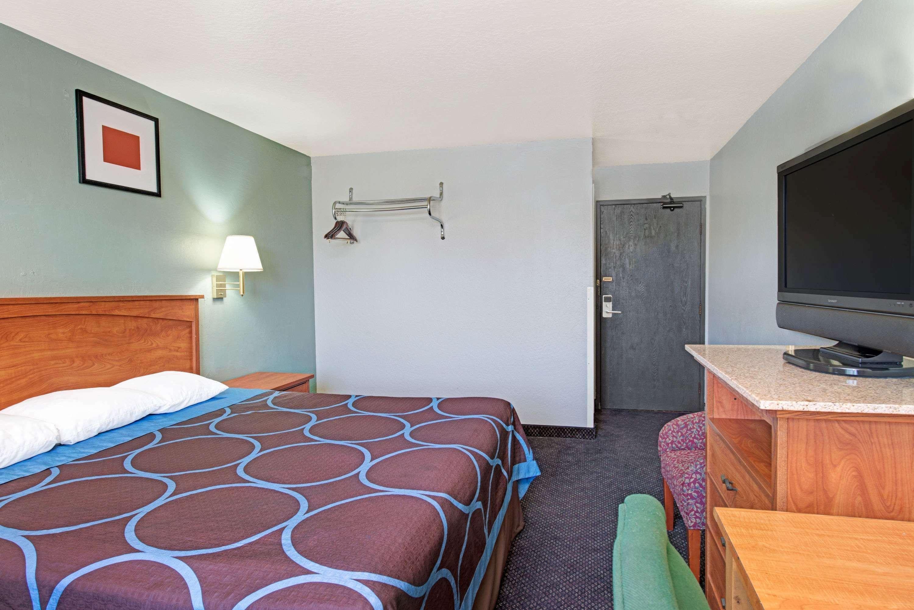 Super 8 By Wyndham Sacramento/Florin Rd Hotel Freeport Kültér fotó