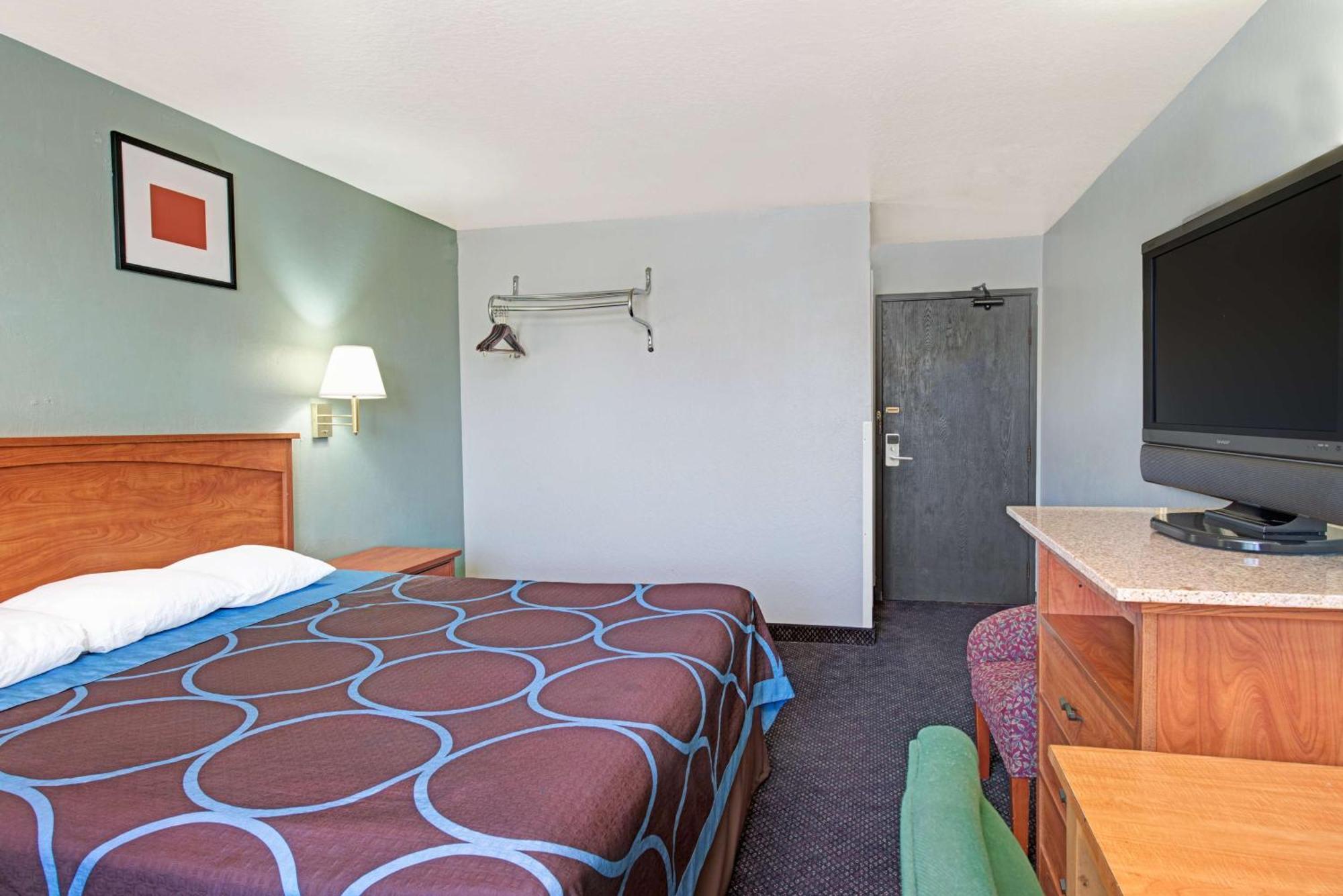 Super 8 By Wyndham Sacramento/Florin Rd Hotel Freeport Kültér fotó