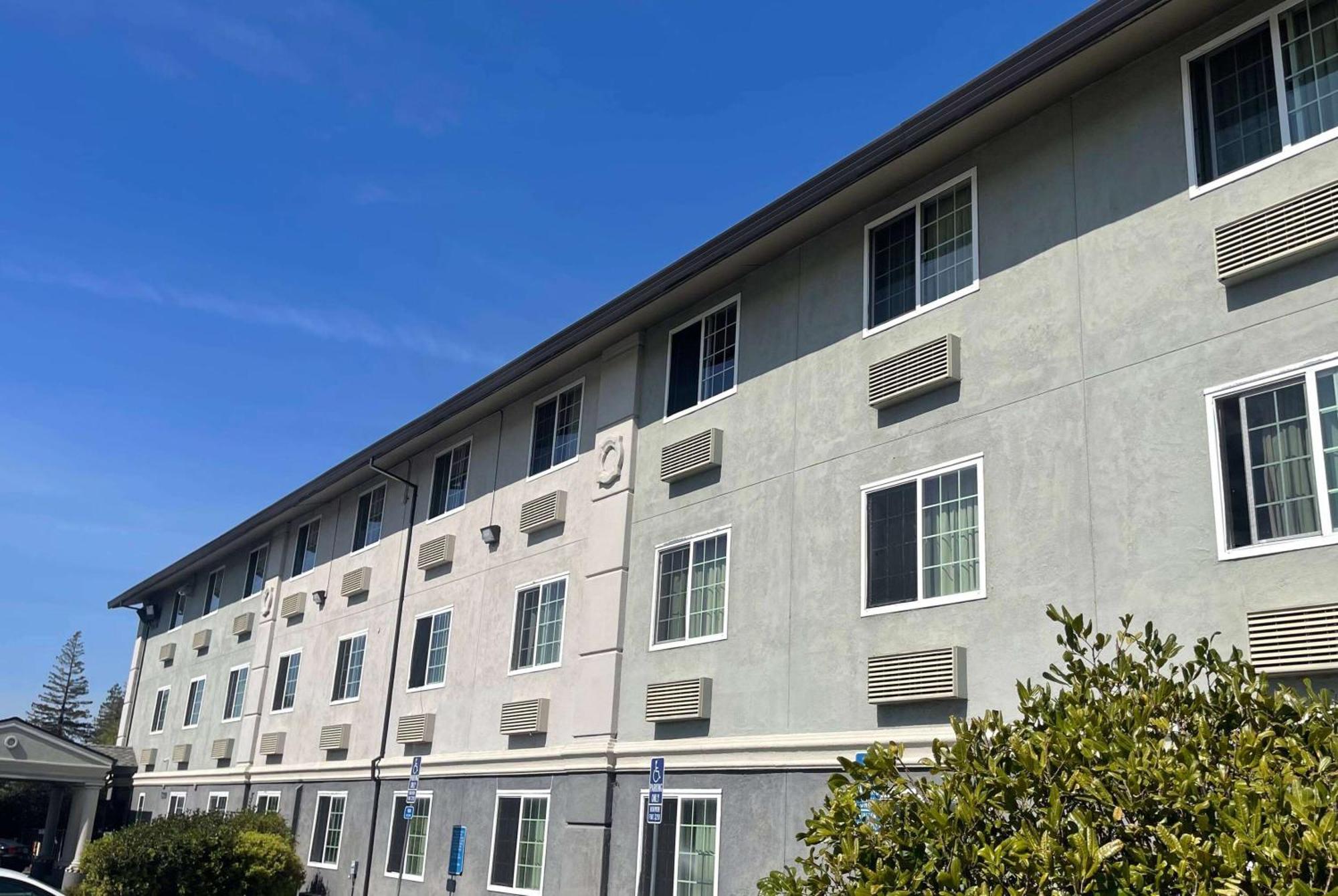 Super 8 By Wyndham Sacramento/Florin Rd Hotel Freeport Kültér fotó