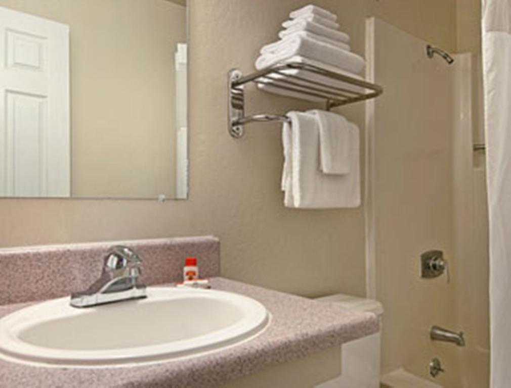 Super 8 By Wyndham Sacramento/Florin Rd Hotel Freeport Szoba fotó